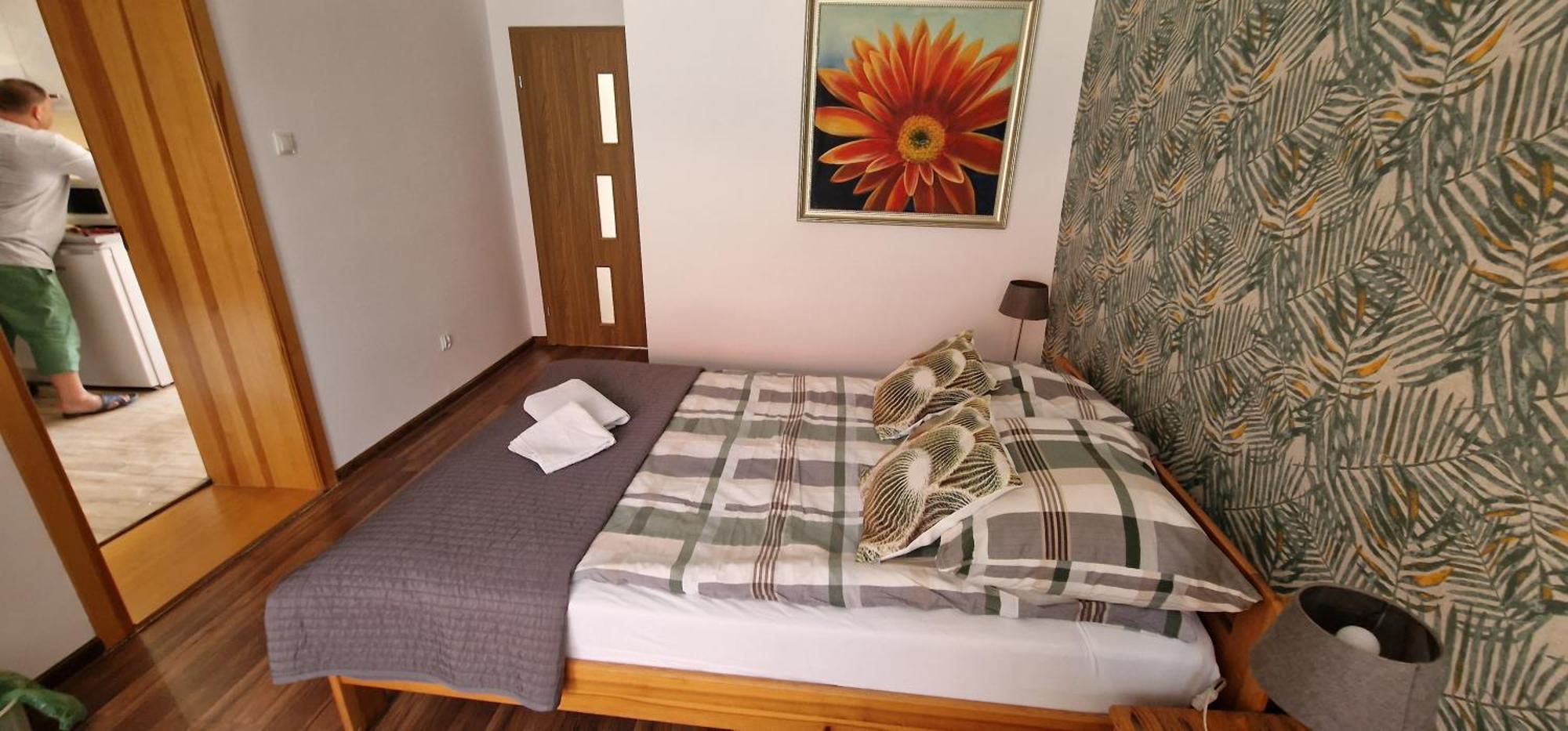 Ferienwohnung Cudowny Zakatek Z Ogrodem I Basenem Bukwica  Zimmer foto